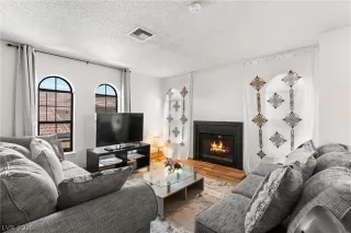 Photo #5: 2774675 Listing 