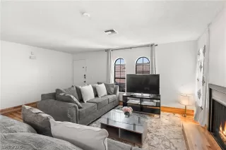 Photo #6: 2774675 Listing 