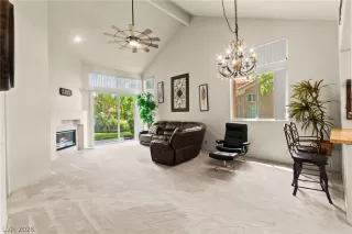 Photo #1: 2774805 Listing 