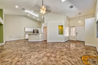 Photo #2: 2774809 Listing 