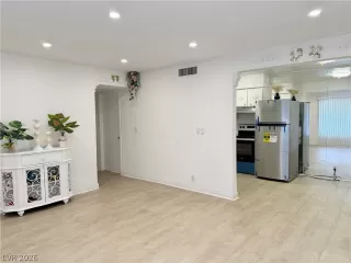 Photo #6: 2774909 Listing 