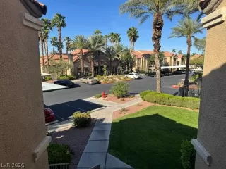 Photo #2: 2774916 Listing 