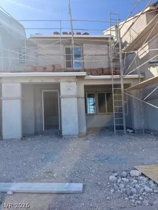 Photo #1: 2774924 Listing 