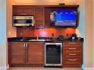 Photo #6: 2774962 Listing 