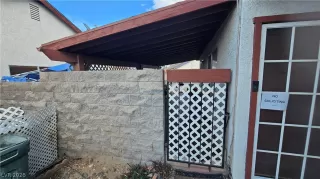 Photo #3: 2774972 Listing