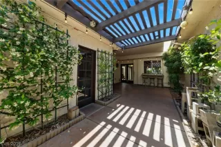 Photo #2: 2774984 Listing 