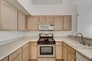 Photo #6: 2775019 Listing 