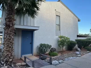 Photo #3: 2775022 Listing 