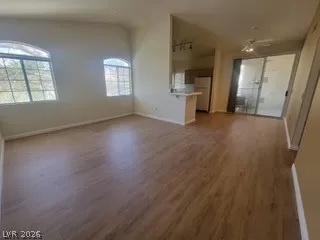 Photo #6: 2775072 Listing 