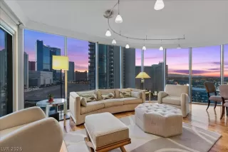 Photo #2: 2775093 Listing 