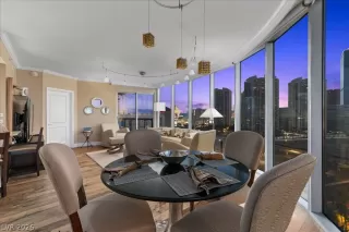 Photo #5: 2775093 Listing 