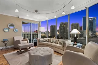 Photo #6: 2775093 Listing 