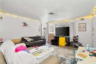 Photo #4: 2775116 Listing 