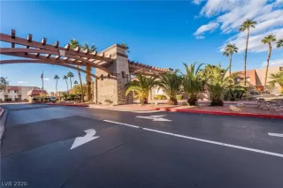 Photo #5: 2775151 Listing 