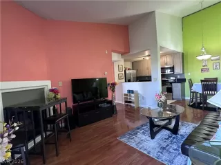Photo #1: 2775249 Listing 