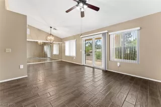 Photo #5: 2775261 Listing 