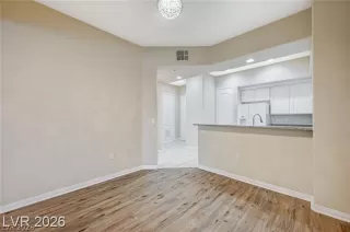 Photo #2: 2775280 Listing 