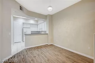 Photo #3: 2775280 Listing 