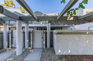 Photo #1: 2775300 Listing 