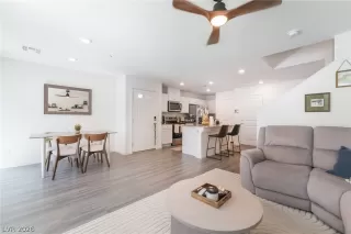 Photo #5: 2775320 Listing 