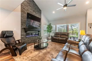 Photo #4: 2775341 Listing 