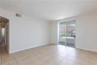 Photo #1: 2775395 Listing 