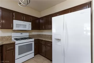 Photo #6: 2775395 Listing 