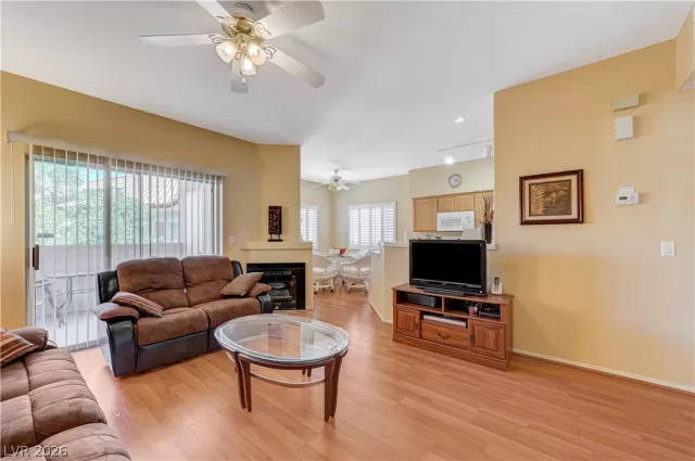MLS: 2775414 Condo For Sale