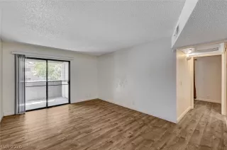 Photo #2: 2775476 Listing 