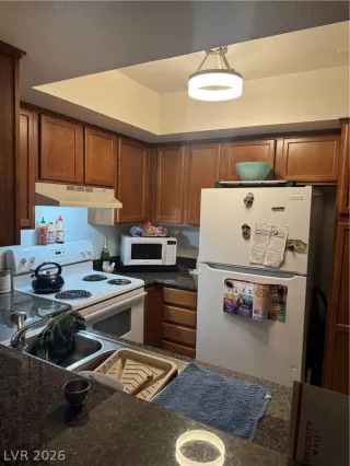 Photo #4: 2775493 Listing 