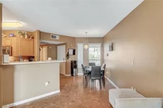 Photo #2: 2775519 Listing 