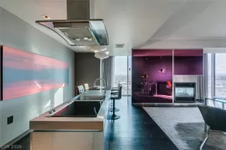 Photo #5: 2775546 Listing 