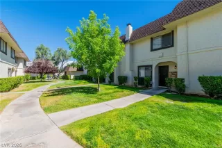 Photo #1: 2775590 Listing 