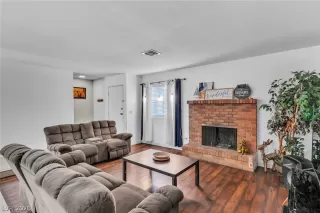 Photo #4: 2775590 Listing 