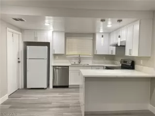 Photo #6: 2775596 Listing 