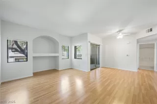 Photo #2: 2775615 Listing 