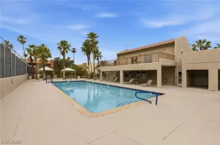 Photo #3: 2775616 Listing 