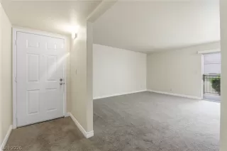 Photo #5: 2775616 Listing 