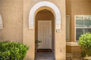 Photo #1: 2775632 Listing 