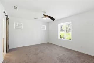 Photo #6: 2775762 Listing 