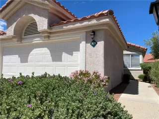 Photo #5: 2775773 Listing 