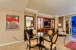 Photo #5: 2775822 Listing 