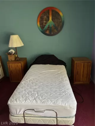 Photo #5: 2775837 Listing