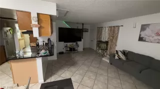 Photo #6: 2775910 Listing