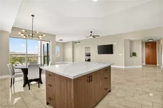 Photo #5: 2775924 Listing 