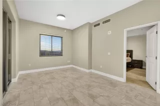 Photo #6: 2775924 Listing 