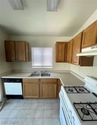 Photo #6: 2775929 Listing 