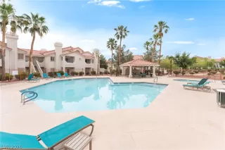 Photo #3: 2775966 Listing 