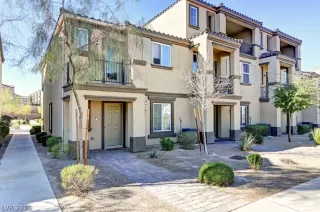 Photo #1: 2775987 Listing 