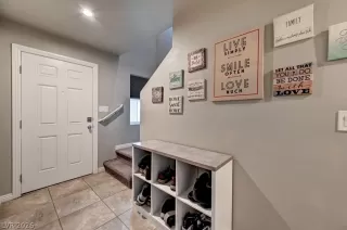 Photo #5: 2775987 Listing 